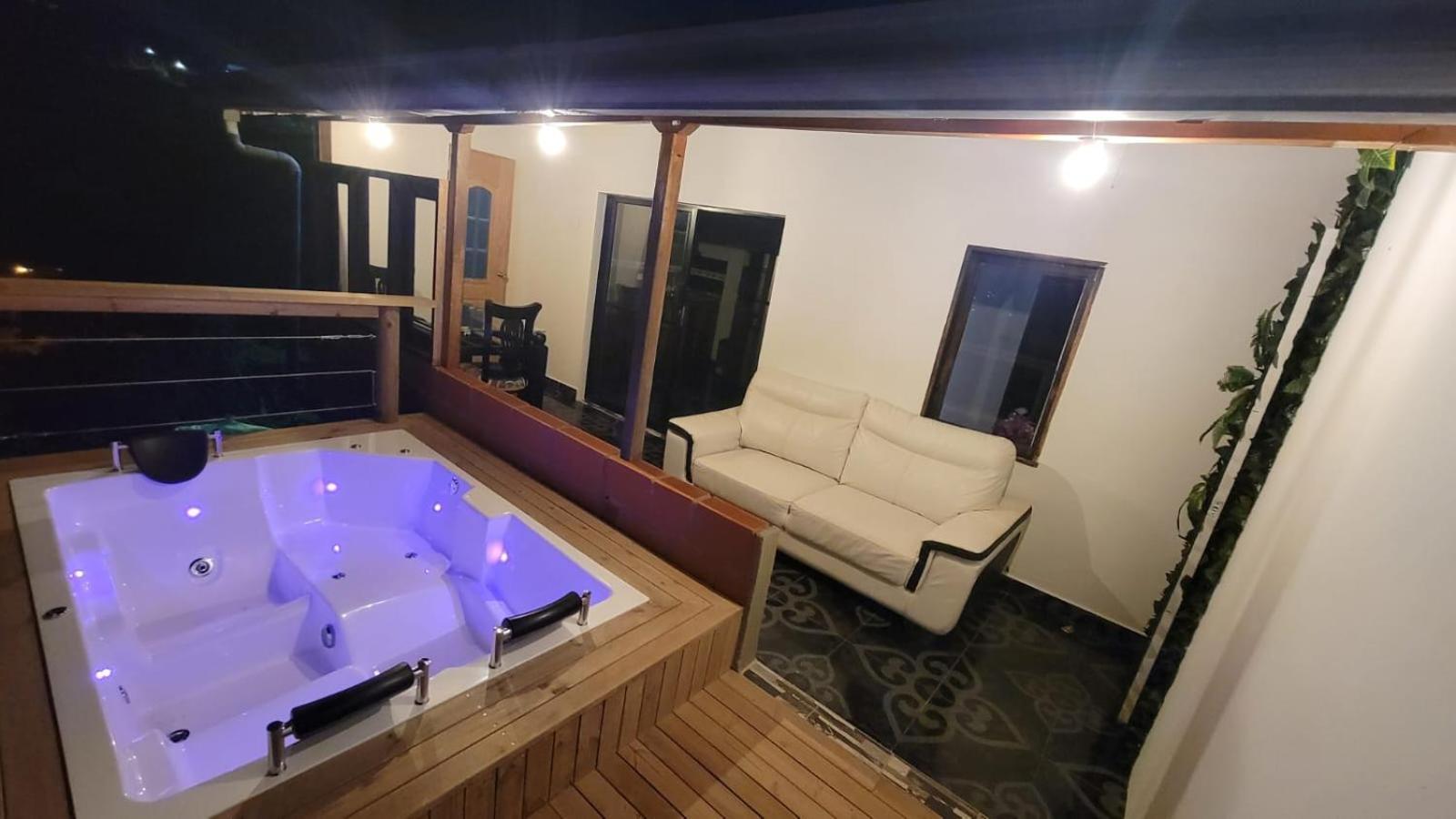 Edyma Con Jacuzzi 鄉村民宿