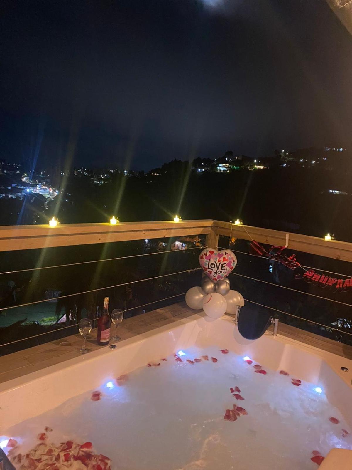 Edyma Con Jacuzzi * Guatape
